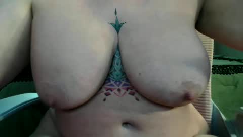 BoredCountryGirl online show from 05.06.26
