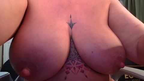 BoredCountryGirl online show from 07.08.26