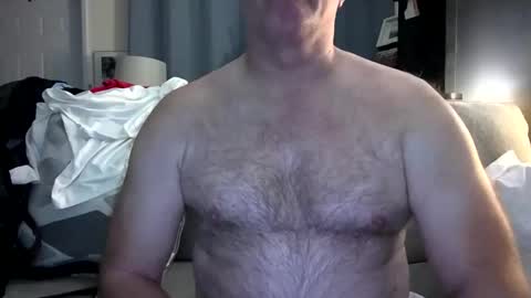 Snapshot of bose36 chatting on 10.26.25 bose36 online show from 10.26.25