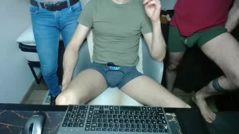 Snapshot of bossking019 chatting on 01.25.25 bossking019 online show from 01.25.25