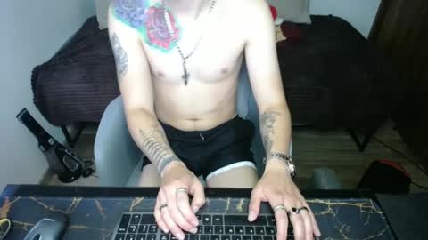 Snapshot of bossking019 chatting on 02.22.25 bossking019 online show from 02.22.25