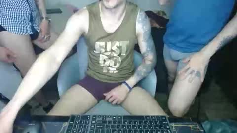 Snapshot of bossking019 chatting on 02.28.25 bossking019 online show from 02.28.25