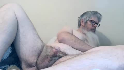 Snapshot of bottombitch44 chatting on 12.16.25 bottombitch44 online show from 12.16.25