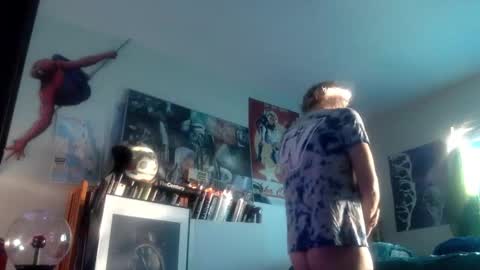 Snapshot of bottomboo7 chatting on 10.23.25 Bottomboo7 online show from 10.23.25