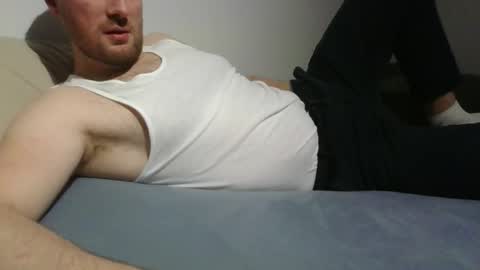 Snapshot of bottomtsinner chatting on 11.03.25 bottomtsinner online show from 11.03.25