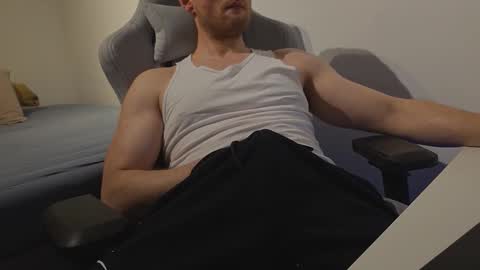 Snapshot of bottomtsinner chatting on 03.08.26 bottomtsinner online show from 03.08.26