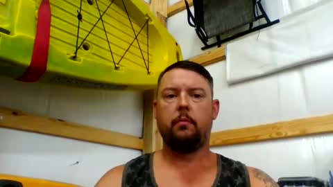 Snapshot of bowtieguy84 chatting on 09.16.25 bowtieguy84 online show from 09.16.25