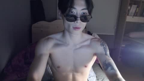 Snapshot of boxman556990 chatting on 01.23.25 boxman556990 online show from 01.23.25