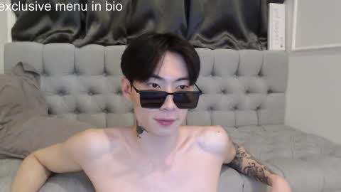 Snapshot of boxman556990 chatting on 11.15.25 boxman556990 online show from 11.15.25