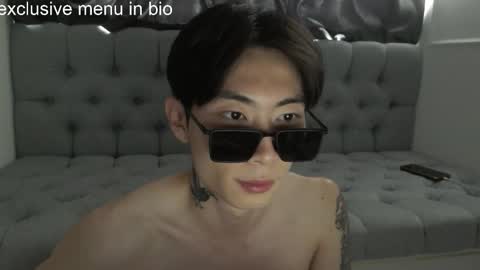 Snapshot of boxman556990 chatting on 11.25.25 boxman556990 online show from 11.25.25