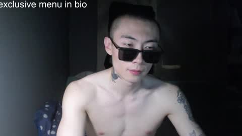 Snapshot of boxman556990 chatting on 05.25.26 boxman556990 online show from 05.25.26