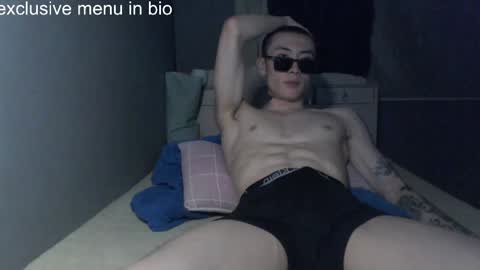 Snapshot of boxman556990 chatting on 05.29.26 boxman556990 online show from 05.29.26
