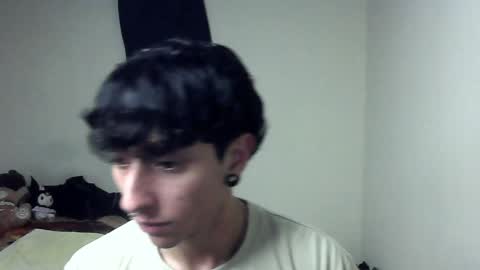 Boy Astro online show from 01.02.25