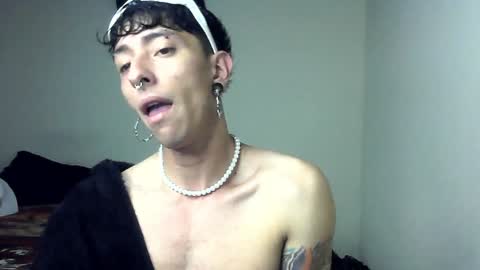 Boy Astro online show from 01.09.25