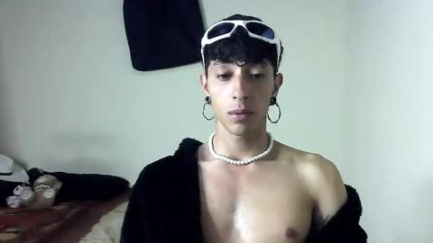 Boy Astro online show from 01.30.25