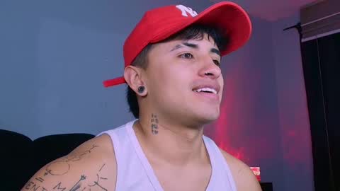 Snapshot of boy_nauthy chatting on 11.21.25 boy_nauthy online show from 11.21.25