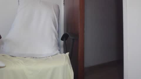 Snapshot of boycock777 chatting on 12.20.25 Tommy - OnFns tommy 874 online show from 12.20.25