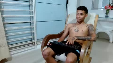 boyhot_sw online show from 10.25.25