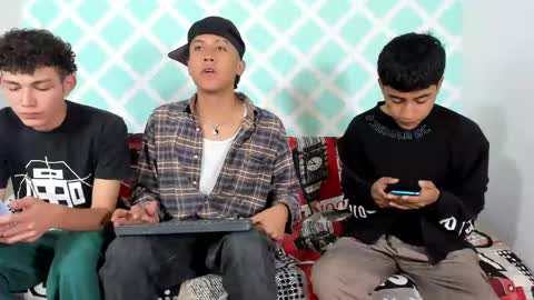 Snapshot of boys4hot_777 chatting on 01.31.25 boys4hot_777 online show from 01.31.25