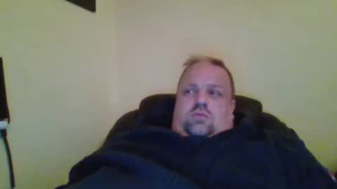 Snapshot of boyz2whyz chatting on 09.11.25 boyz2whyz online show from 09.11.25