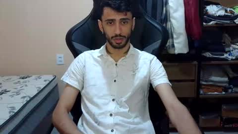 Snapshot of boyzinm2 chatting on 02.21.26 boyzinm2 online show from 02.21.26