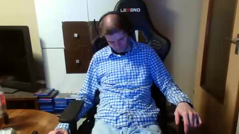 bponie1 online show from 12.28.24