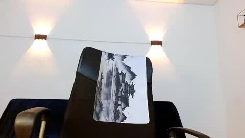 Snapshot of br4ndon_cooper chatting on 12.01.25 Brandon online show from 12.01.25