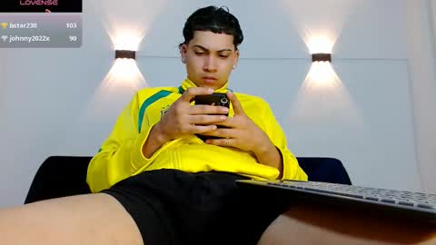 Snapshot of br4ndon_cooper chatting on 12.20.25 Brandon online show from 12.20.25