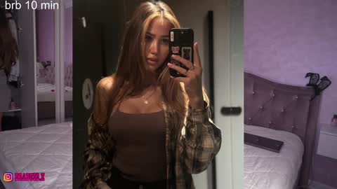 Lana  online show from 01.18.25