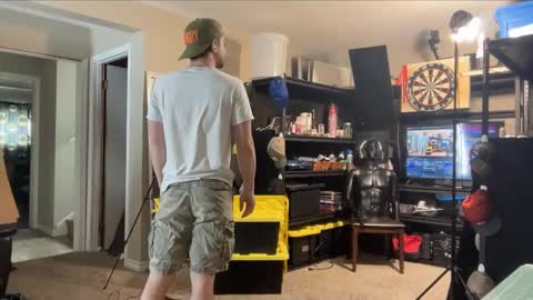 Snapshot of brad_bounce chatting on 10.02.25 Brad Ballsy online show from 10.02.25