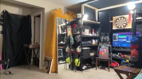 Snapshot of brad_bounce chatting on 03.03.26 Brad Ballsy online show from 03.03.26