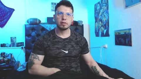 brad hot boy online show from 09.20.25