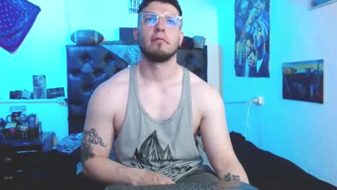 brad hot boy online show from 11.05.25