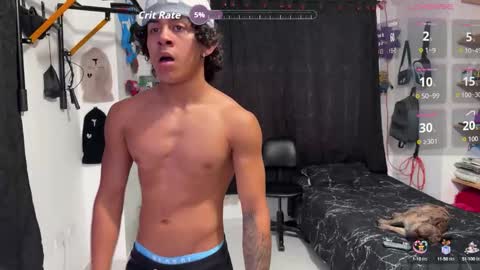 Snapshot of bradley_strong_ chatting on 09.27.25 Bradley Strong online show from 09.27.25