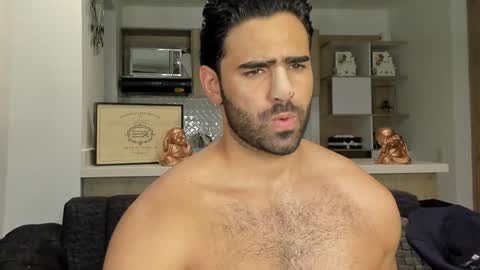 bradleymartin7 online show from 01.13.25