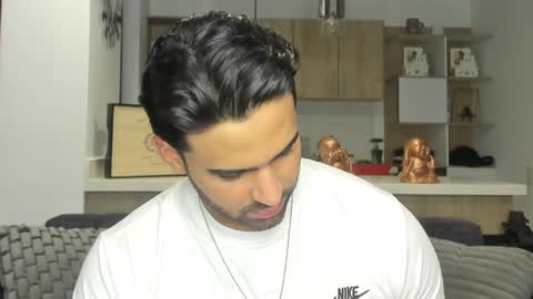 bradleymartin7 online show from 02.03.25