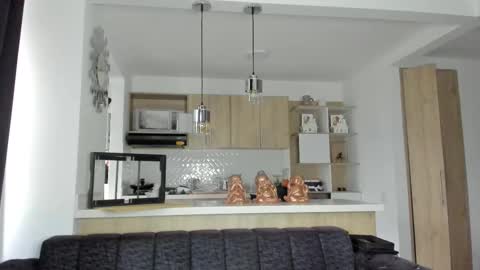 bradleymartin7 online show from 02.27.25