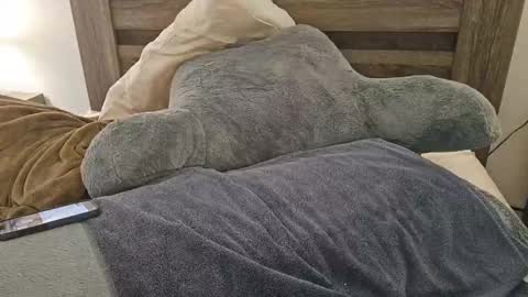 Snapshot of bradleystretch chatting on 09.26.25 Brad online show from 09.26.25