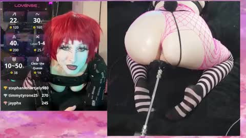 Snapshot of brainblowspice chatting on 11.25.25 brainblowspice online show from 11.25.25