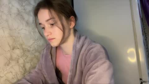 Kate online show from 03.25.26