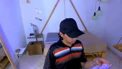 Snapshot of brand_hades chatting on 10.30.25 B R A N D online show from 10.30.25