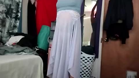 Snapshot of branda_ley chatting on 11.30.25 Brandaley online show from 11.30.25