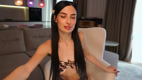 Brandi online show from 01.12.25