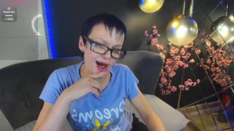 Snapshot of brandipoetic chatting on 01.23.25 Brandi online show from 01.23.25