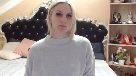 Snapshot of brandyweed chatting on 02.15.25 brandyweed online show from 02.15.25