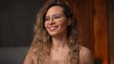 Snapshot of brandywhite chatting on 12.07.24 Alex online show from 12.07.24