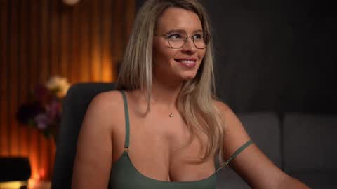 Snapshot of brandywhite chatting on 01.21.25 Alex online show from 01.21.25