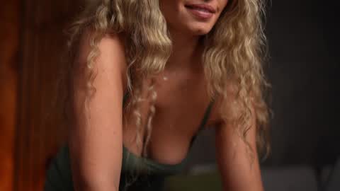 Snapshot of brandywhite chatting on 02.02.25 Alex online show from 02.02.25