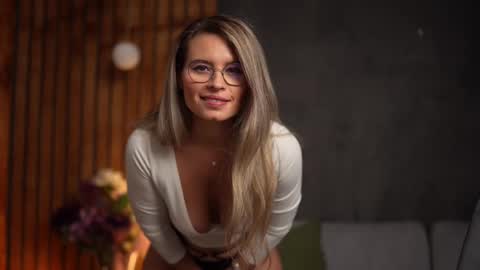 Snapshot of brandywhite chatting on 03.03.25 Alex online show from 03.03.25