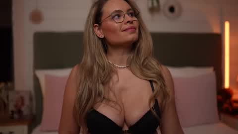 Snapshot of brandywhite chatting on 02.17.26 Alex online show from 02.17.26